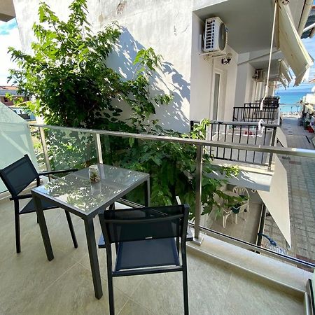 Katia Apartments Pefkochori Bagian luar foto