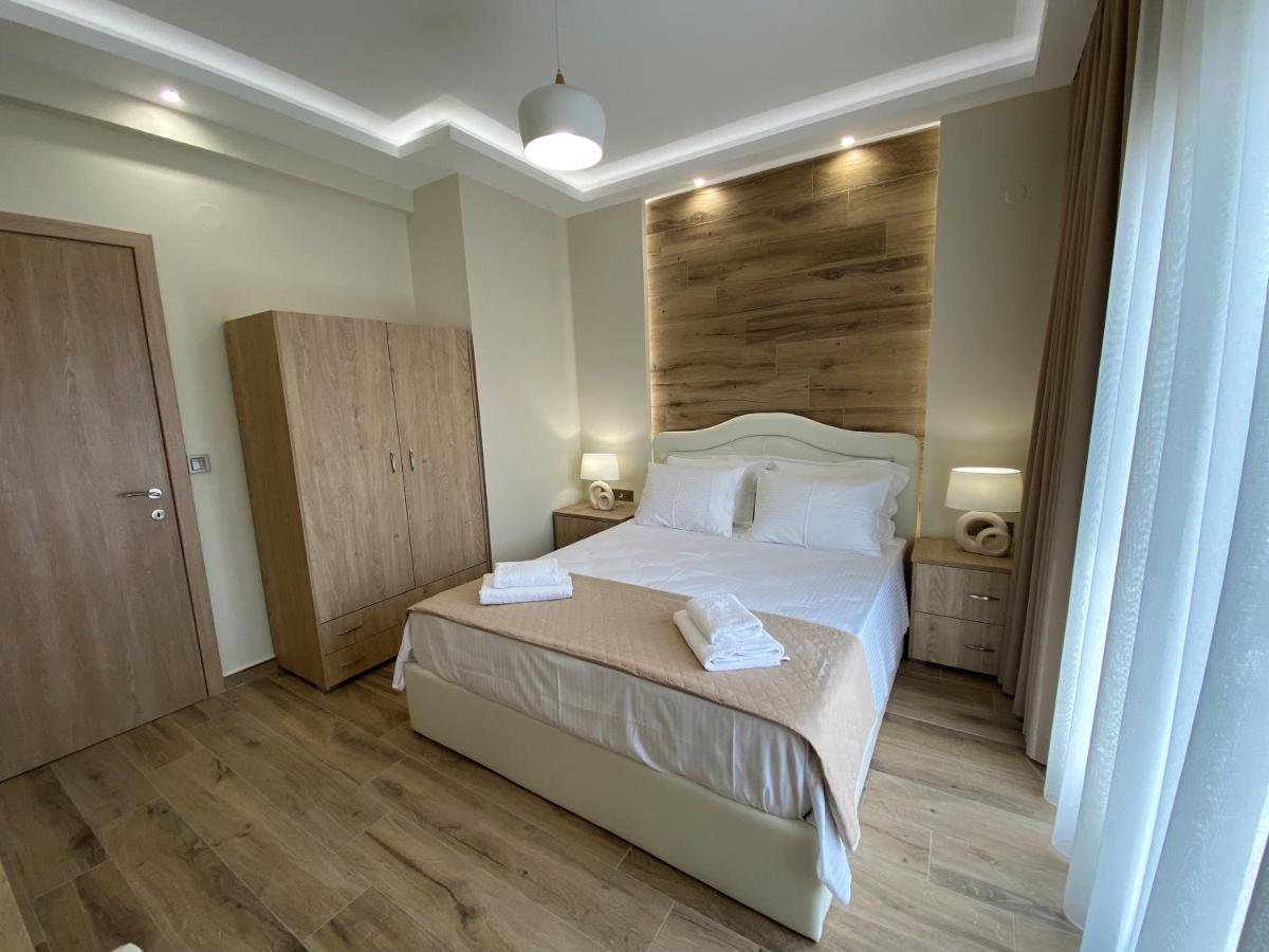 Katia Apartments Pefkochori Bagian luar foto