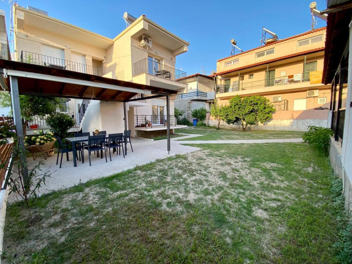 Katia Apartments Pefkochori Bagian luar foto